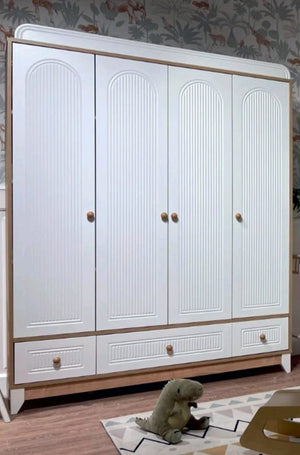 bebecco Dolce Wardrobe
